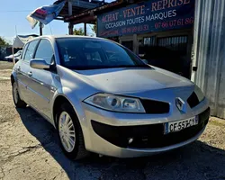 Renault Mégane II 1.9 dCi 130ch Luxe Privilège BVA