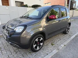 Fiat Panda 1.0 Hybrid City Cross Red