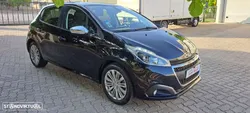 Peugeot 208 1.2 PureTech Signature
