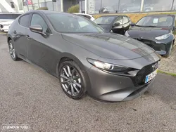 Mazda 3 2.0 Sky-G Evolve P.i-Actvsense J18