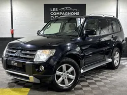 Mitsubishi Pajero (3) 3.2 DI-D 170 INSTYLE