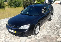 Ford Mondeo SW 2.0 TDdi Ghia