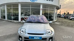 Renault Clio 3.0 V6 Sport de 2002