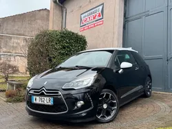 DS DS 3 1.6L BlueHDi 120cv SportChic / Feux DS FULL LEDS / Caméra de recul / Ecran GPS / Jantes 17 / Clim Auto ETC...