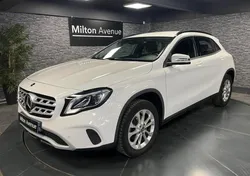 MERCEDES GLA 180 Inspiration