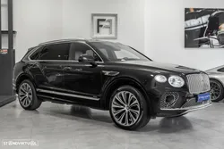 Bentley Bentayga EWB V8 Azure