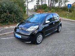 Peugeot 107 1.0 gasolina 1 dono nacional