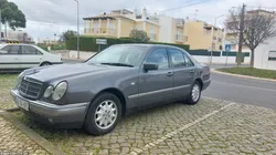 Mercedes-Benz E 250 Elegance