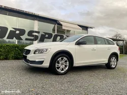 Volvo V60 Cross Country 2.0 D4 Momentum Geartronic