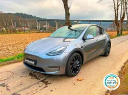 Tesla Model Y Performance Dual Motor AWD