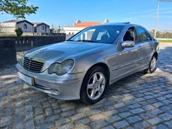 Mercedes-Benz C 270 Como Novo