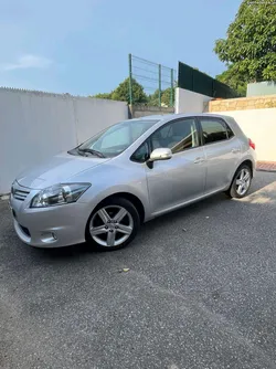 Toyota Auris sport