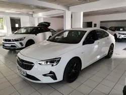 OPEL INSIGNIA GRAND-SPORT 2.0 D 174cv BVA8 ULTIMATE
