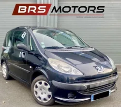 Peugeot 1007 1.4 75 DOLCE