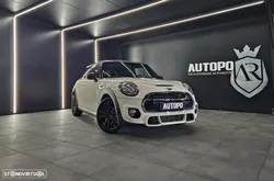 MINI 3 Portas Cooper S Auto Desportiva