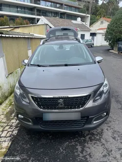 Peugeot 2008 PureTech 130 Allure