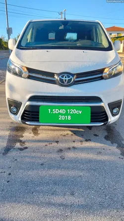 Toyota Proace 9 lugares