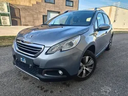 Peugeot 2008 1.2 VTI 82ch Style / Entretien à jour GARANTIE 6 MOIS ET PLUS