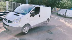 Renault trafic 2 2L dci 115 cv