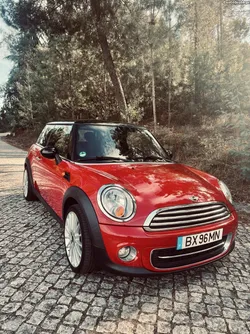 MINI Cooper 1.6 Gasolina | 122cv | 2013 | 128.000 km | 1 Proprietário | Revisões BMW
