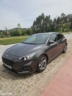 Ford Focus 1.0 EcoBoost MHEV ST-Line