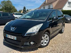 PEUGEOT 5008 1.6 HDi 112ch FAP BVM6 Allure 5pl