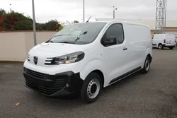 Peugeot Expert Fg Taille M 2.0 Blue-Hdi 145 Full Options GPS, Caméra de recul,Sortie le 27/08/2025 - 10 Kilomètres ...... 24 500 Hors taxe