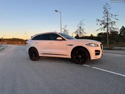 Jaguar F-Pace R/SPORT
