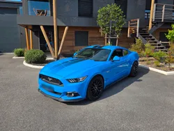 Ford Mustang GT 5.0 V8 - Recaro - Bleu Grabber