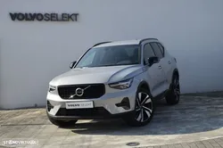 Volvo XC 40 1.5 T2 Plus Dark Auto