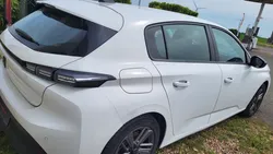PEUGEOT 308BHDI130 EAT8 CTECH RAS 1e main entretien peugeot 111500KMS 13570TTC/11308.33HT garantie1an incluse
