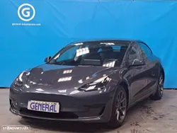 Tesla Model 3 Tração Traseira
