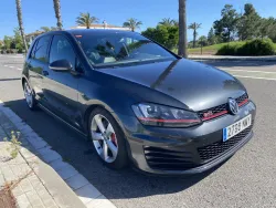 Volkswagen Golf GTI 2.0 TSI Performance DSG 230