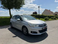 CITROEN C4 VTi 120 Attraction Garantie Feux Auto Climatisation Bluetooth Régulateur Rétroviseur/Vitres Élect