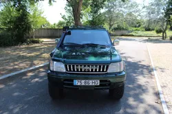 Toyota Land Cruiser Kzj95 8 lugares