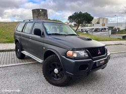 Mitsubishi Pajero Sport 2.5 TD GLX