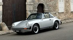 PORSCHE 911 3.0 SC Targa 188cv | Matching Numbers |Intérieur Bleu | Jantes Fuchs 16” | à partir de 950/mois