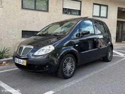 Lancia Musa 1.3 16V M-jet Platino