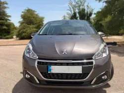 Peugeot 208 Signature BlueHDi