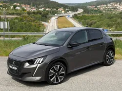 Peugeot 208 1.2 PureTech GT EAT8