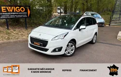 PEUGEOT 5008 GENERATION-I 1.2 130ch START-STOP ALLURE 7 PLACES - DISTRIBUTION OK - CAMERA AR - TOIT PANORAMIQUE