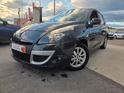 Renault Scénic 3 1.5 dCi 106ch – Clim, GPS, Aide au Stationnement –