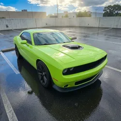 DODGE CHALLENGER SRT SCAT PACK 392 – 2015 – 69 000 km – 42400 TTC