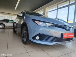 Toyota Auris Touring Sports 1.8 HSD Comfort+P.Sport