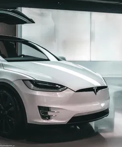Tesla Model X 75d