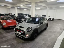 MINI 3 Portas Cooper SD Auto Desportiva
