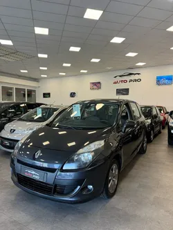 Renault Scenic 1.5 dci boîte automatique