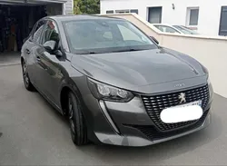 Peugeot 208 Allure 1.2l Turbo 100 BV6