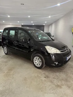 CITROËN BERLINGO 1.6 HDI 75CH MULTISPACE 1er Main/Suivie Complet
