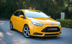 FORD FOCUS ST MK3 2.0L 250Cv - COLORIS ORANGE - XENON